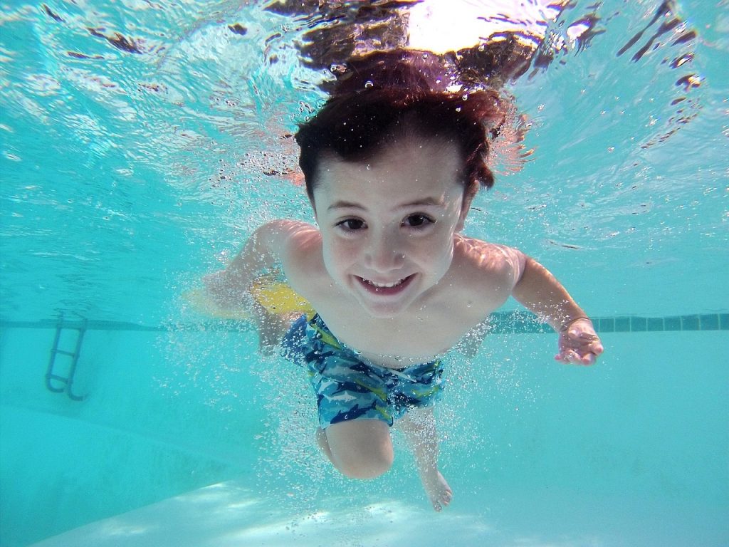 5 Swimming Pool Safety Tips You Should know